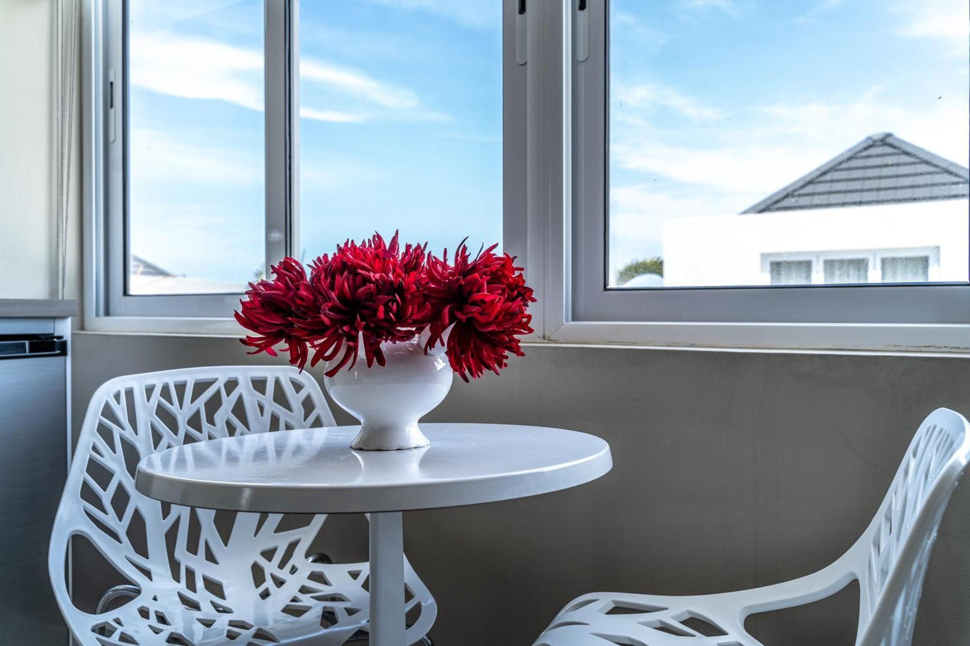 Ocean Z Boutique Hotel Палм Бич Экстерьер фото